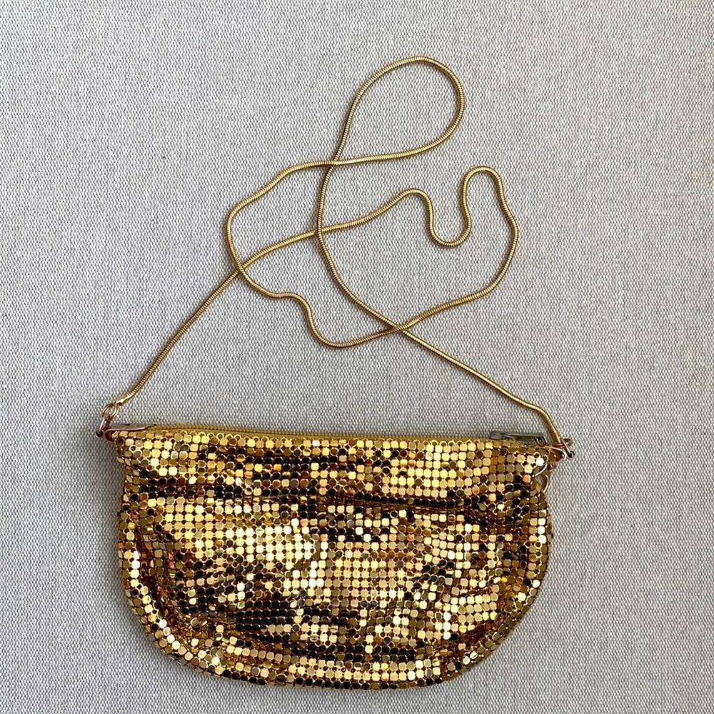 Sold metal sequin purse